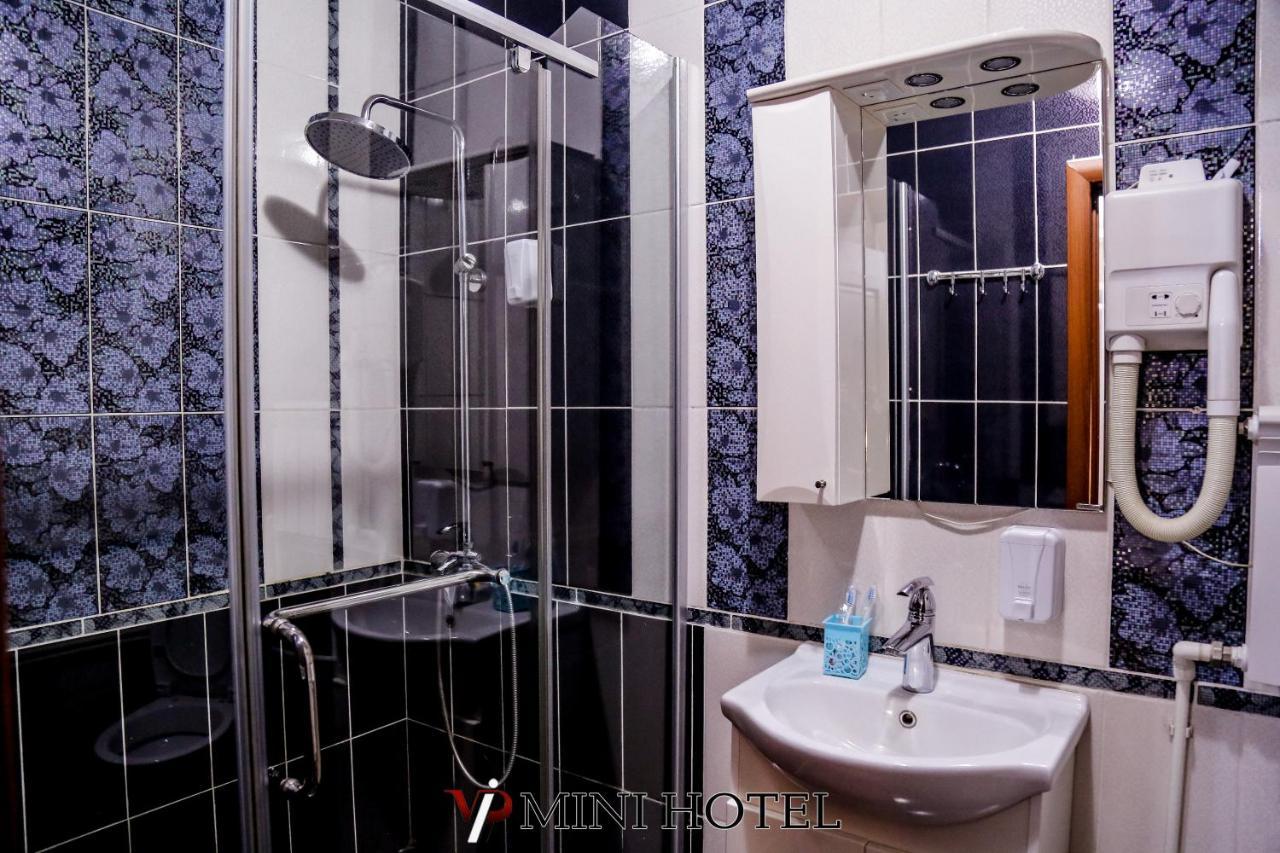 Vip Mini Hotel Semey Exterior photo