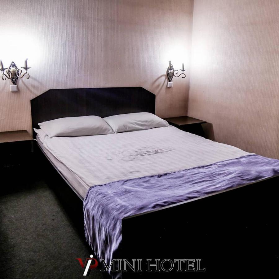 Vip Mini Hotel Semey Exterior photo
